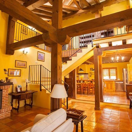 Preciosa Casa Lobos, Aislada E Independiente Otero de Herreros Extérieur photo