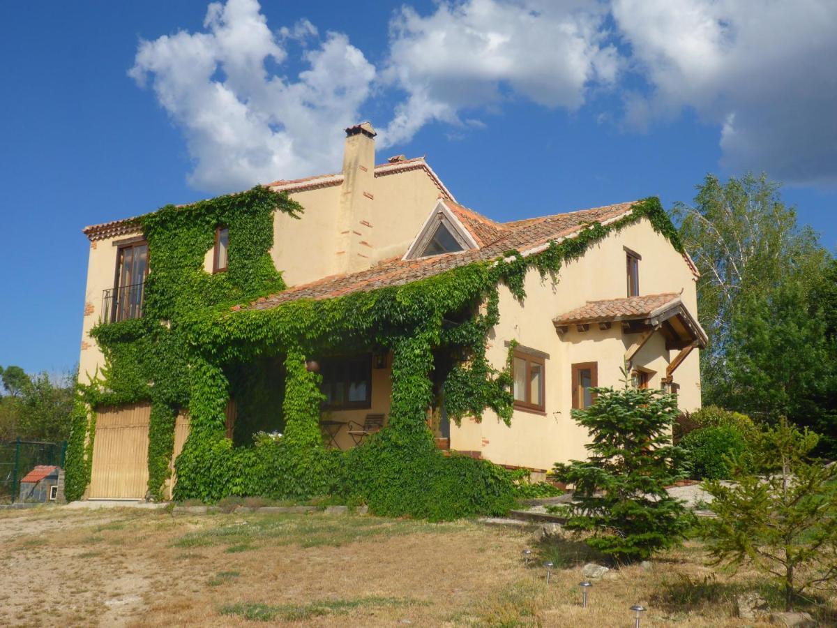 Preciosa Casa Lobos, Aislada E Independiente Otero de Herreros Extérieur photo