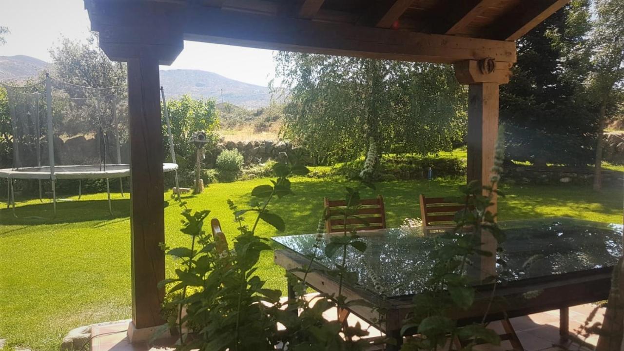 Preciosa Casa Lobos, Aislada E Independiente Otero de Herreros Extérieur photo