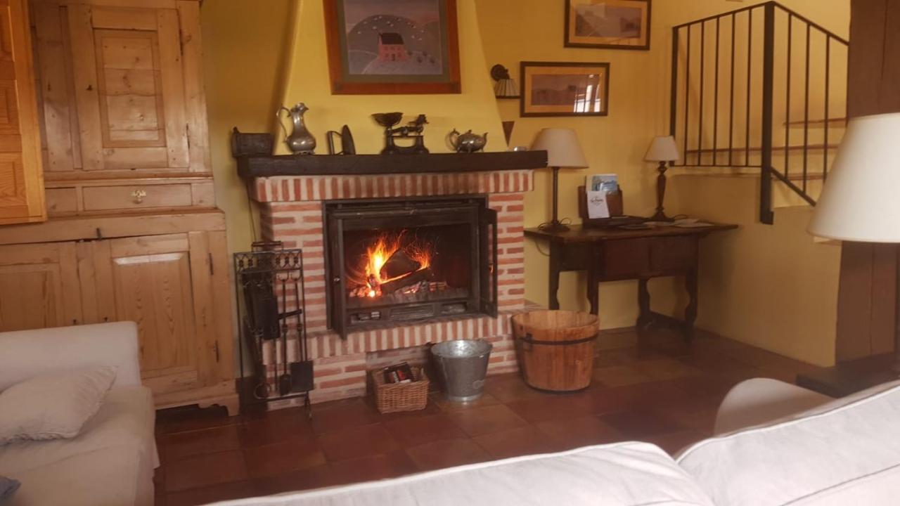 Preciosa Casa Lobos, Aislada E Independiente Otero de Herreros Extérieur photo