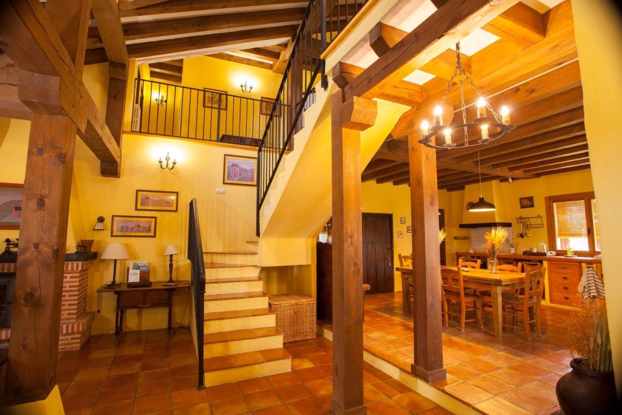 Preciosa Casa Lobos, Aislada E Independiente Otero de Herreros Extérieur photo